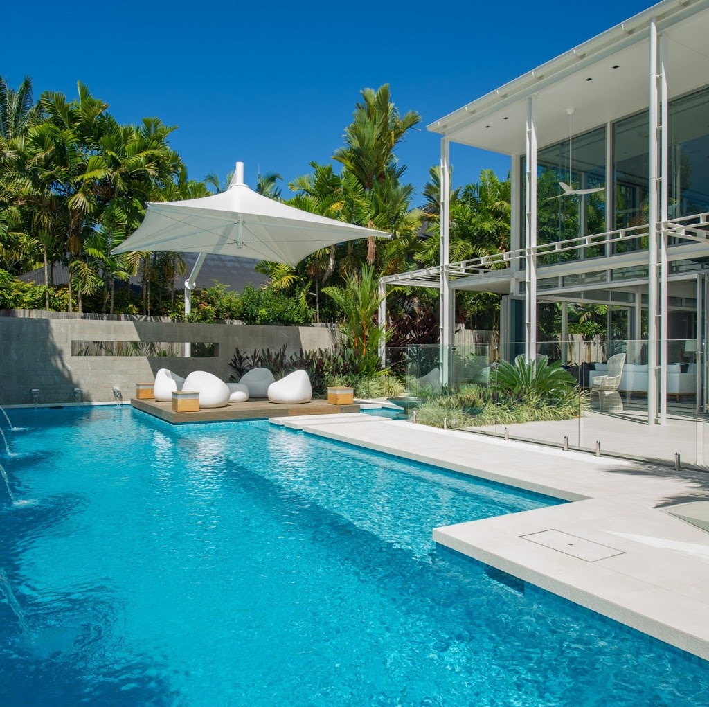 The White Oasis | lodging | 46 Beachfront Mirage, Port Douglas QLD 4877, Australia | 0740994789 OR +61 7 4099 4789