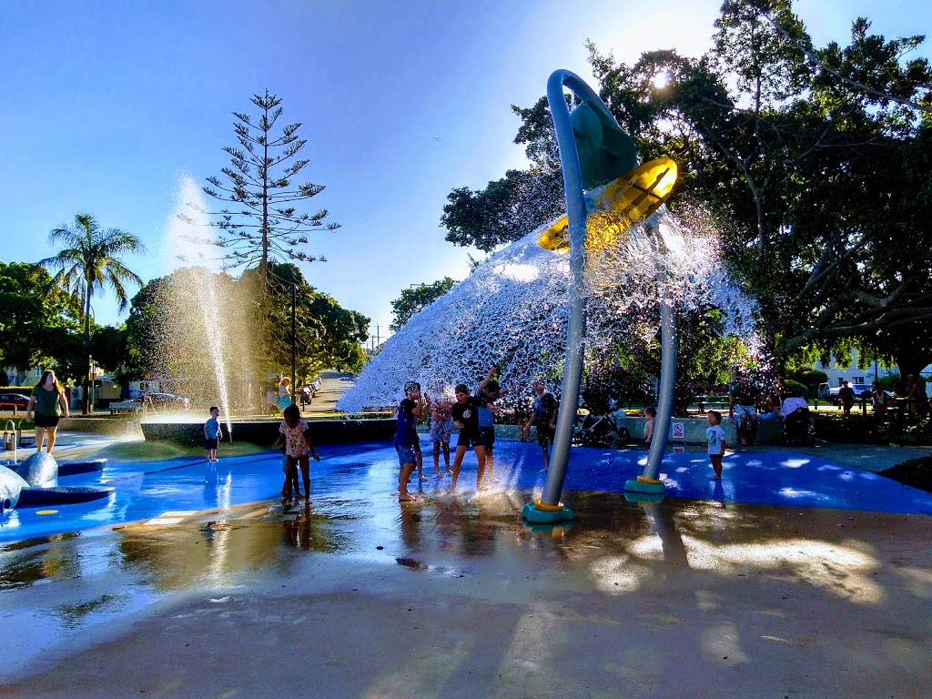 Wynnum Wading Pool | tourist attraction | Wading Pool, Wynnum QLD 4178, Australia | 0734038888 OR +61 7 3403 8888