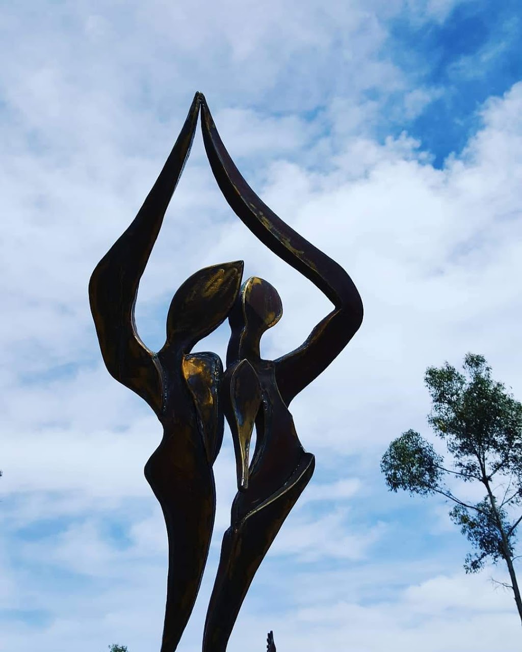 Issa Ouattara Sculpture | museum | 810 Hepburn-Newstead Rd, Franklinford VIC 3461, Australia | 0354764112 OR +61 3 5476 4112