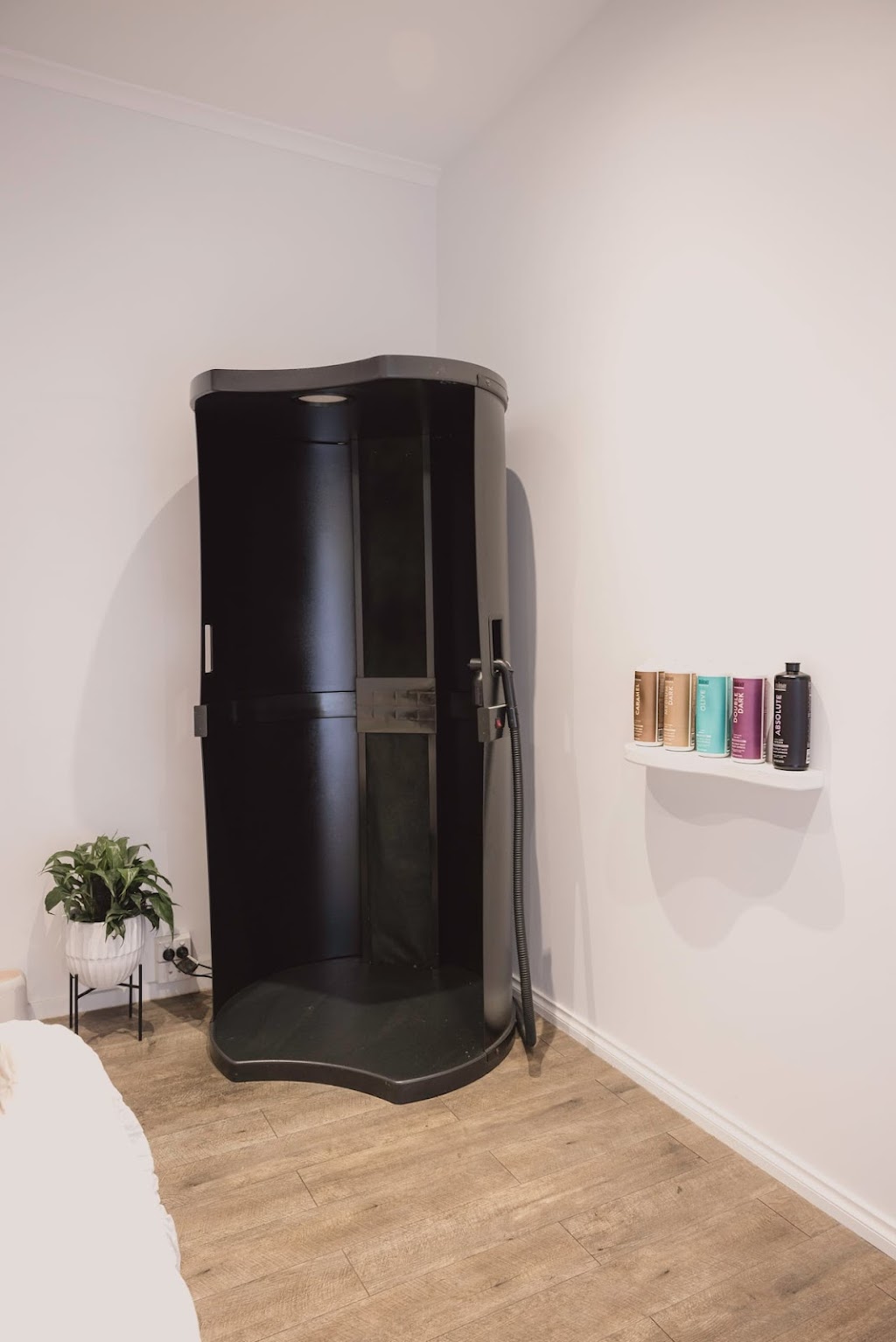 MGBeauty | 8A Victoria St, Macedon VIC 3440, Australia | Phone: 0478 148 865