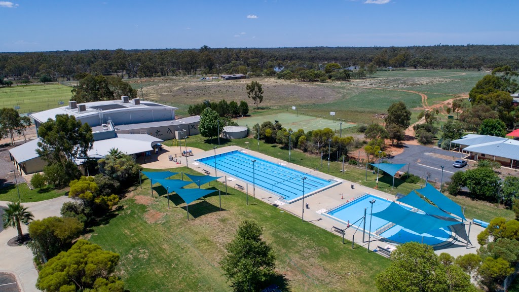 Robinvale Leisure Centre | gym | 75 Latje Rd, Robinvale VIC 3549, Australia | 0350264544 OR +61 3 5026 4544