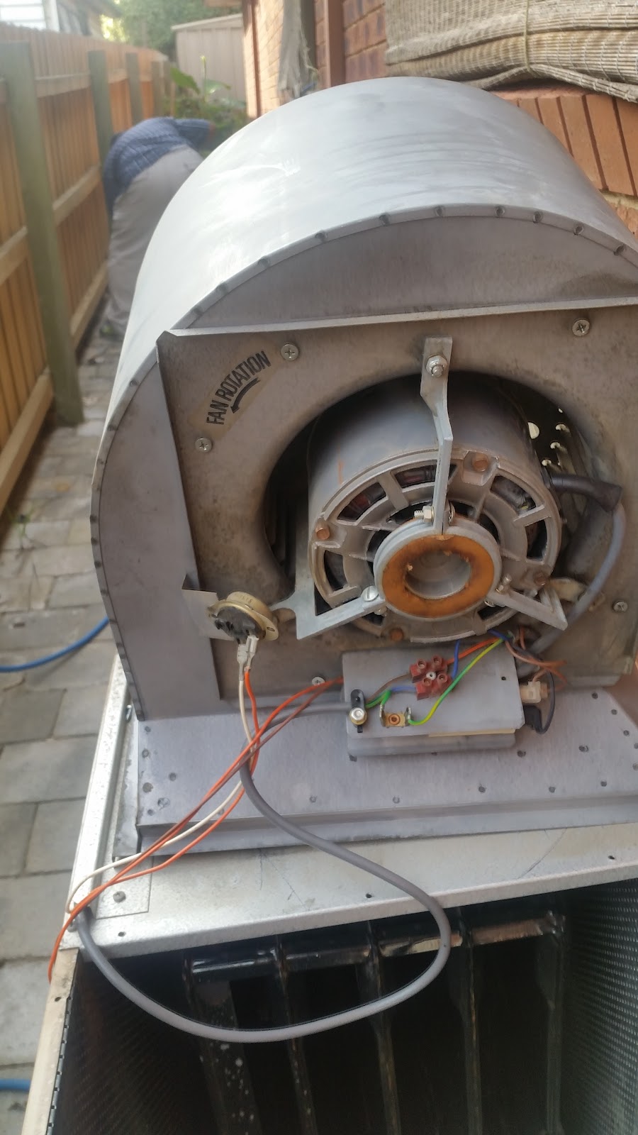 Duct Cleaning Services Aust | 18 Queens Ct, Berwick VIC 3806, Australia | Phone: (03) 9769 5488