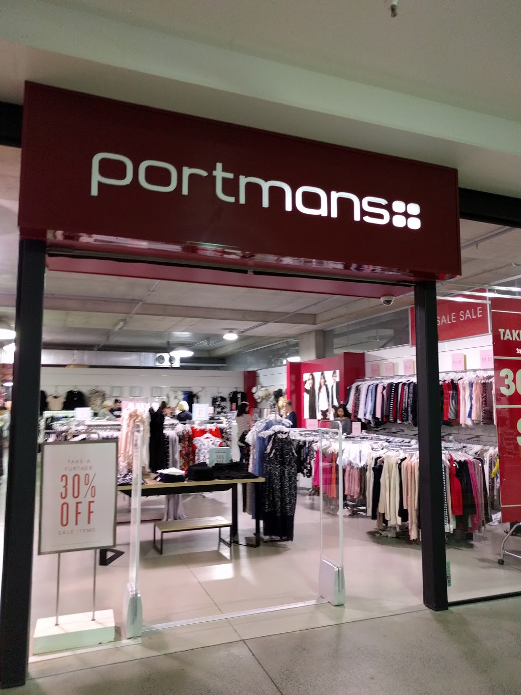 Portmans | Shop T49 Jindalee, Dfo, 16 Amazons Pl, Jindalee QLD 4074, Australia | Phone: (07) 3376 3844