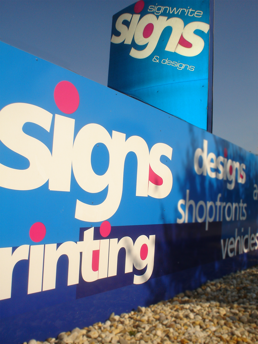 Sign Write Signs & Designs | 23 Sydney St, Kilmore VIC 3764, Australia | Phone: (03) 5782 0022