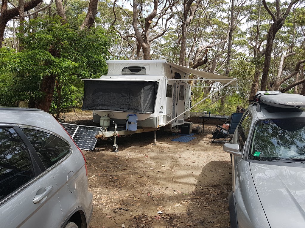 Termeil Point campground | campground | Sunburnt South Walking Track, Termeil NSW 2539, Australia | 0244549500 OR +61 2 4454 9500