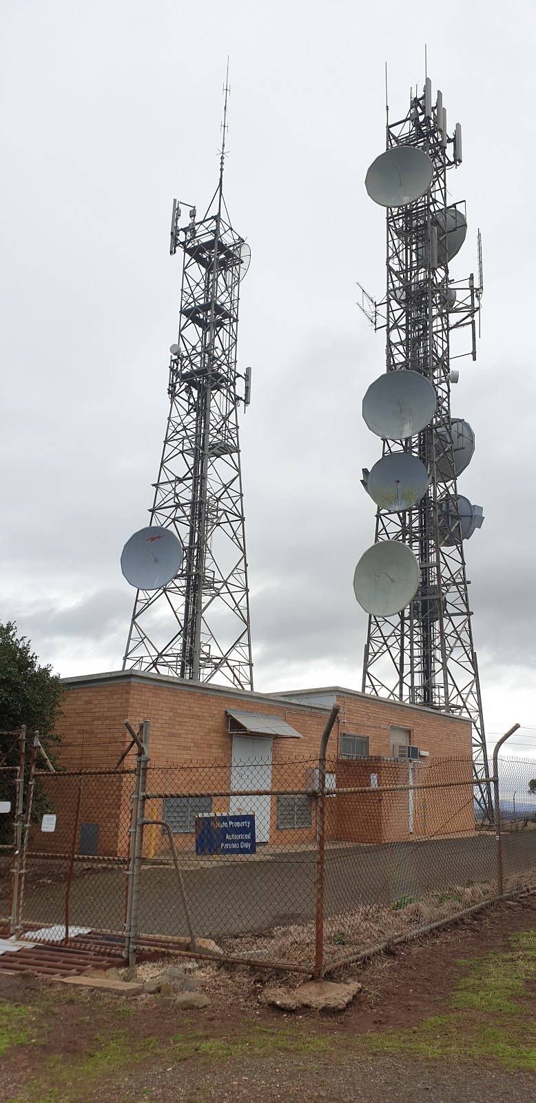 Telstra Tower - Pretty Sally | 1900 Old Sydney Rd, Wallan VIC 3756, Australia | Phone: 0418 707 000