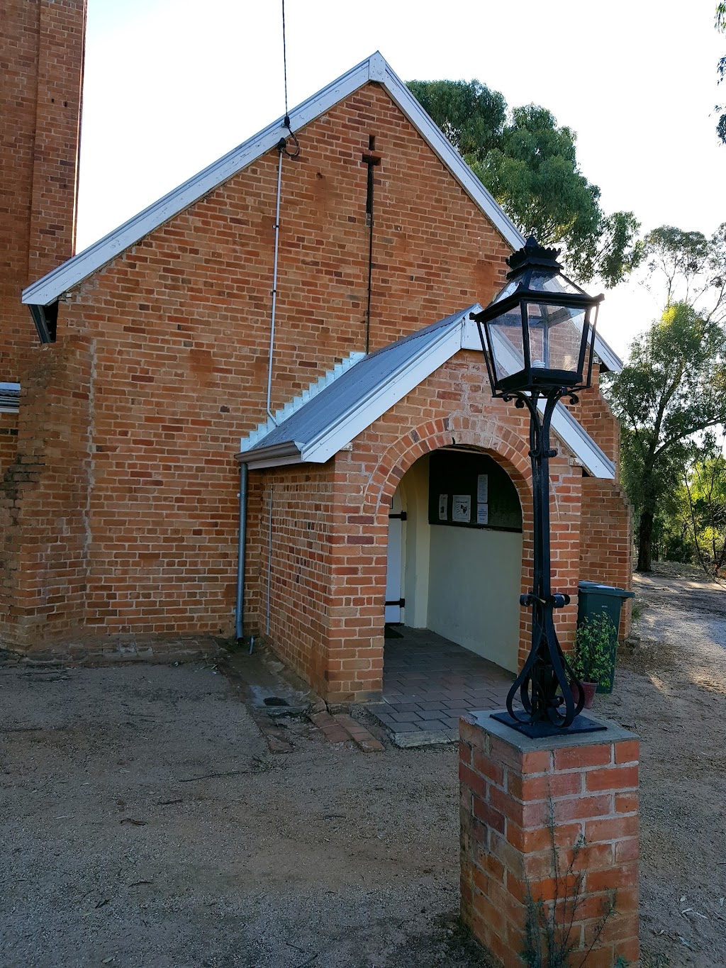 Anglican Church of Australia | place of worship | 75 Suburban Rd, York WA 6302, Australia | 0896411081 OR +61 8 9641 1081