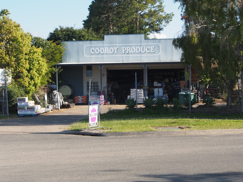 Cooroy Produce & Noosaville Stockfeed & Pet Supplies | store | 2 Garnet St, Cooroy QLD 4563, Australia | 0754476002 OR +61 7 5447 6002