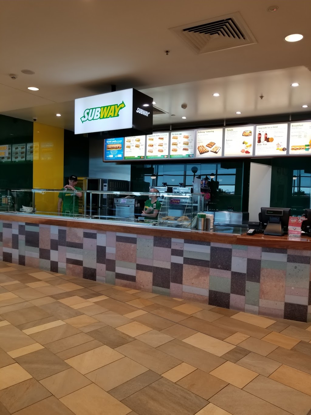 Subway | restaurant | Brisbane International Airport Terminal, Airport Dr, Eagle Farm QLD 4009, Australia | 0738606084 OR +61 7 3860 6084