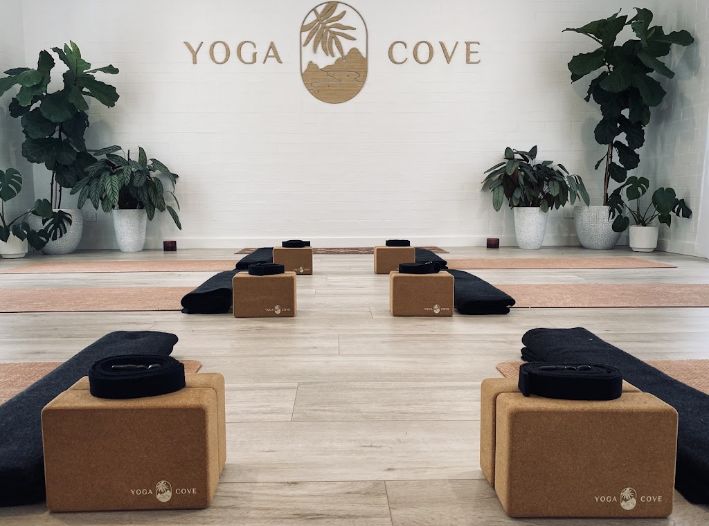 Yoga Cove | 17A Red Gum Rd, Boomerang Beach NSW 2428, Australia | Phone: 0404 661 444