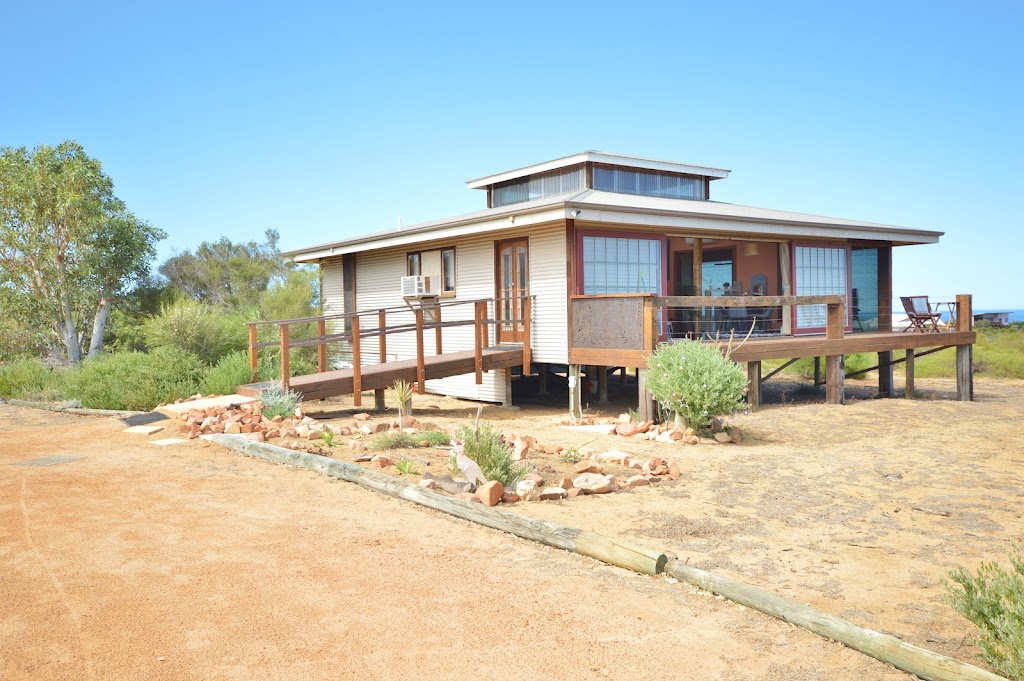 Little Gem Ocean Retreat - Kalbarri, WA | 68 Explorer Ave, Kalbarri WA 6536, Australia | Phone: (08) 9937 0400