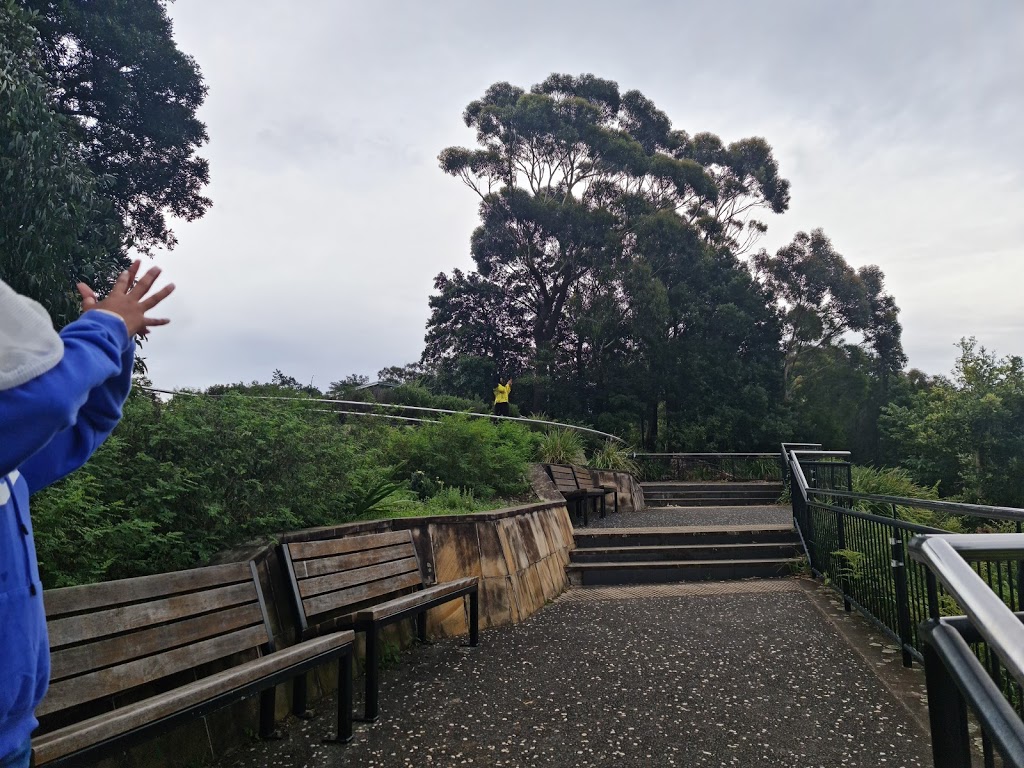 Mount Keira Lookout | Keira Summit Track, Mount Keira NSW 2500, Australia | Phone: (02) 4227 7667