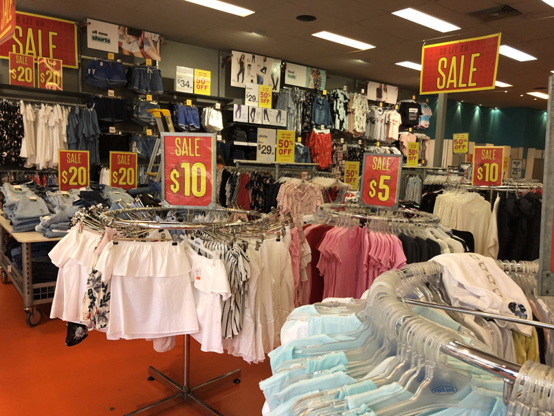 Jay Jays | clothing store | Cnr Brisbane Rd & Oxley Drive, Biggera Waters QLD 4216, Australia | 0755290511 OR +61 7 5529 0511