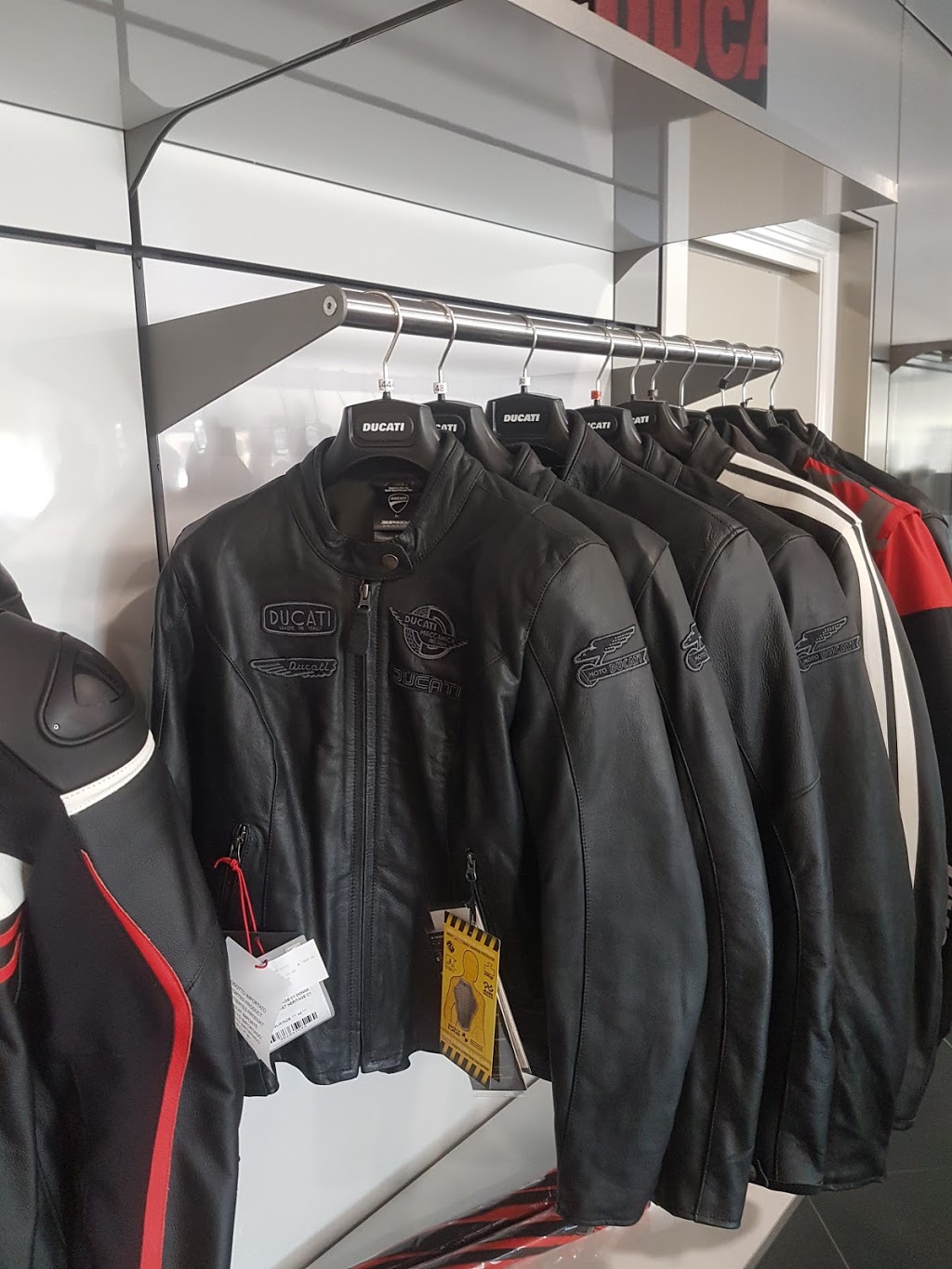 Western Ranges Motorcycles | 244 New England Hwy, Tamworth NSW 2340, Australia | Phone: (02) 6762 1557