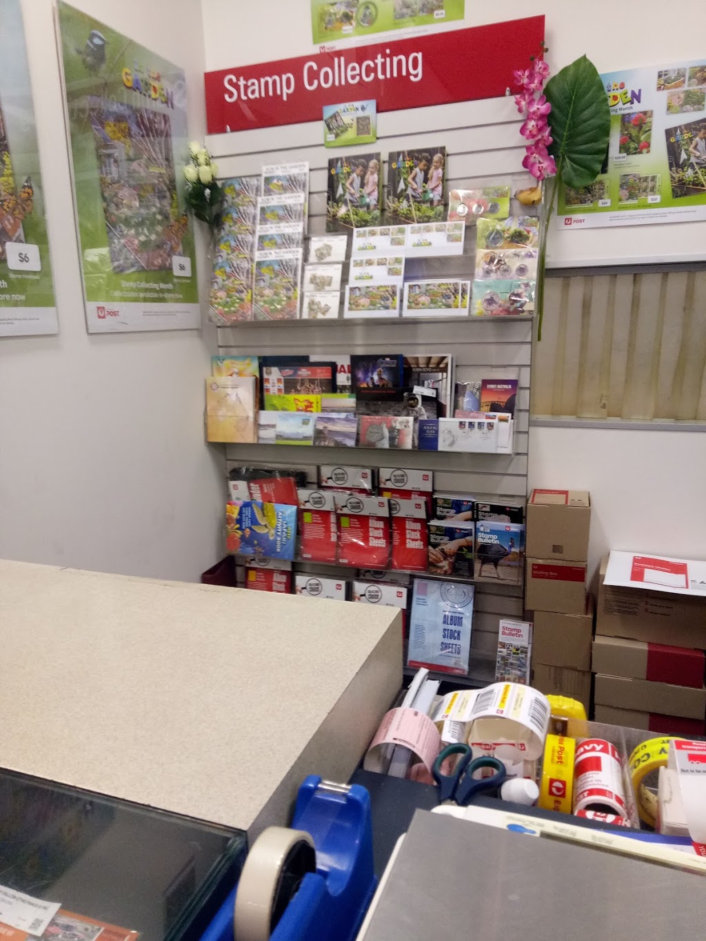 Australia Post | Federation Shopping Town, shop 175/1015 Sandgate Rd, TOOMBUL QLD 4012, Australia | Phone: 13 13 18