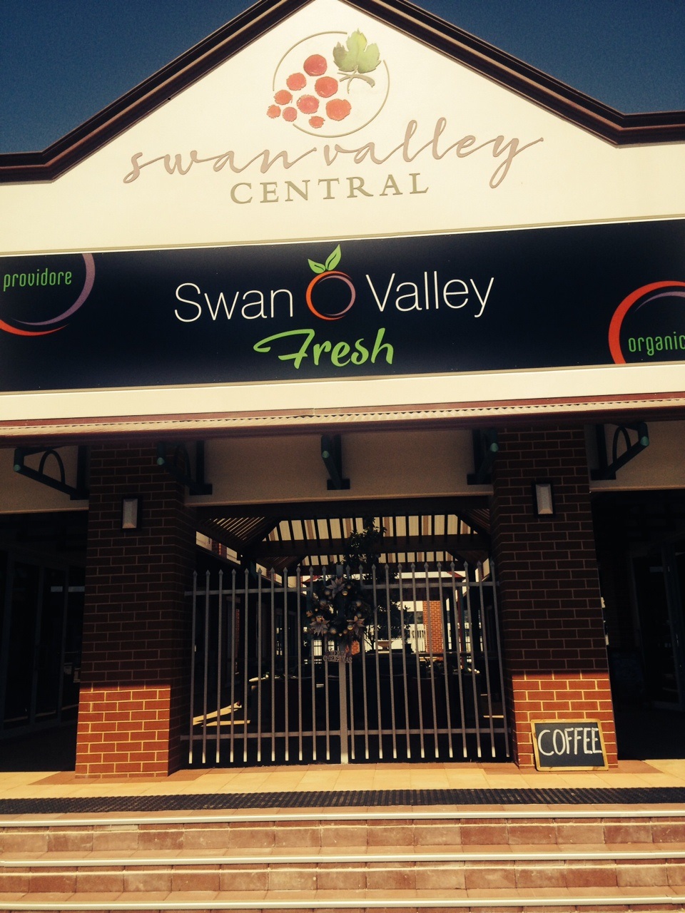 Swan Valley Central | shopping mall | 660 Great Northern Hwy, Herne Hill WA 6056, Australia
