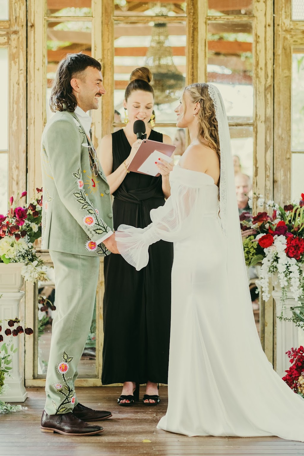 Konnubials By Kiki | 53 Mercury Dr, Lake Tabourie NSW 2539, Australia | Phone: 0400 745 366