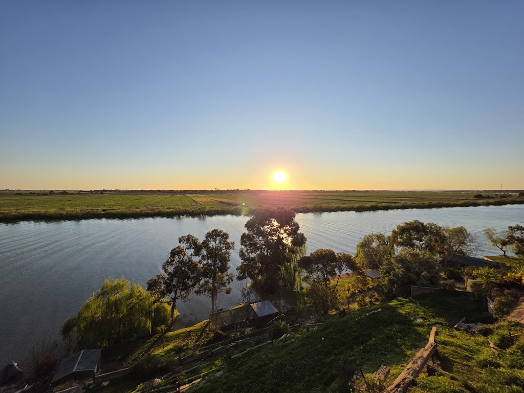 Riverbed Rise | 20-22 Princes Hwy, Tailem Bend SA 5260, Australia | Phone: 0415 835 360