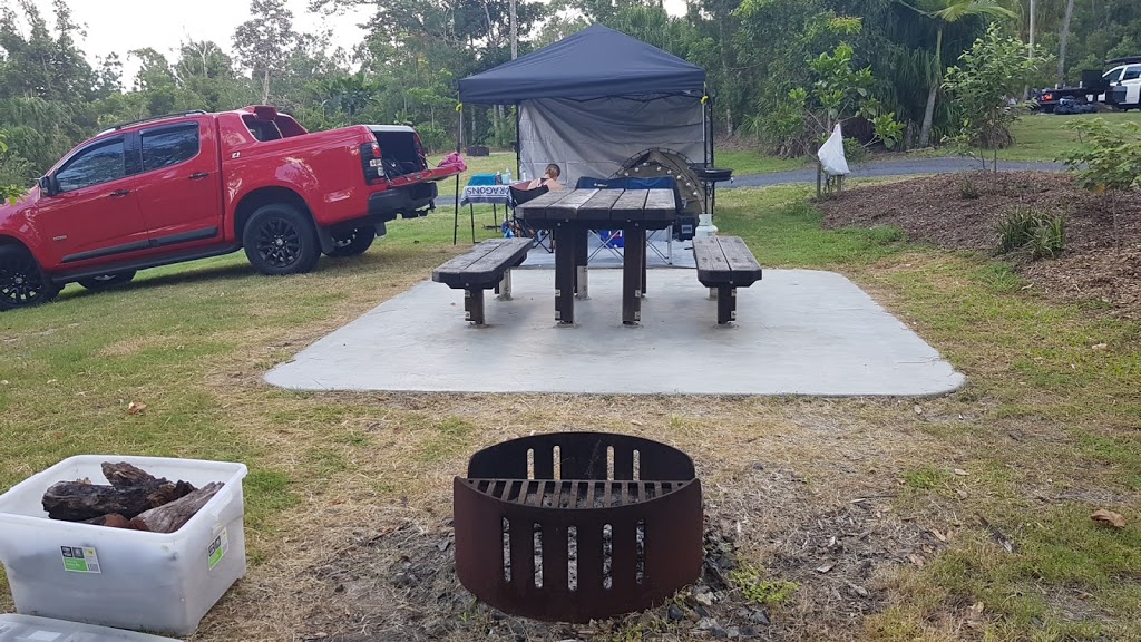 Red Rock Camping Area | campground | 1708 Byfield Rd, Byfield QLD 4703, Australia | 137468 OR +61 137468