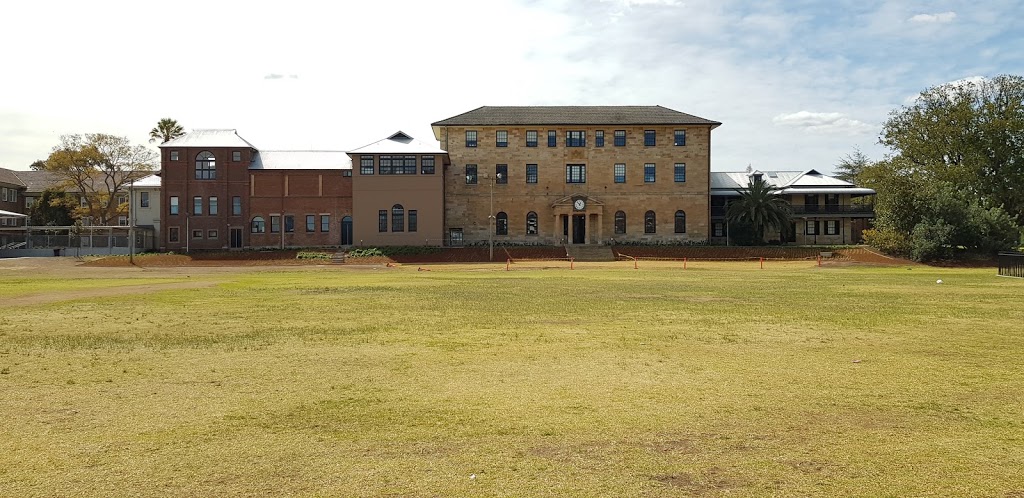 Parramatta Public School | school | 3 Marist Pl, Parramatta NSW 2150, Australia | 0296354397 OR +61 2 9635 4397