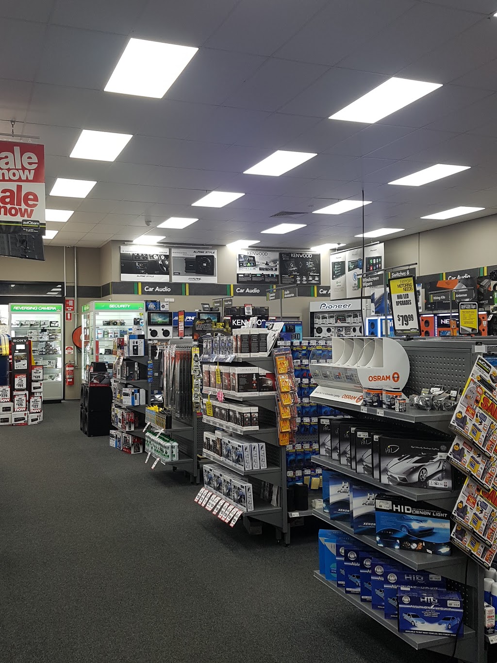 Autobarn | electronics store | Shop 5, Homemaker Centre Cnr Thompsons Rd and, S Gippsland Hwy, Cranbourne VIC 3977, Australia | 0359957111 OR +61 3 5995 7111