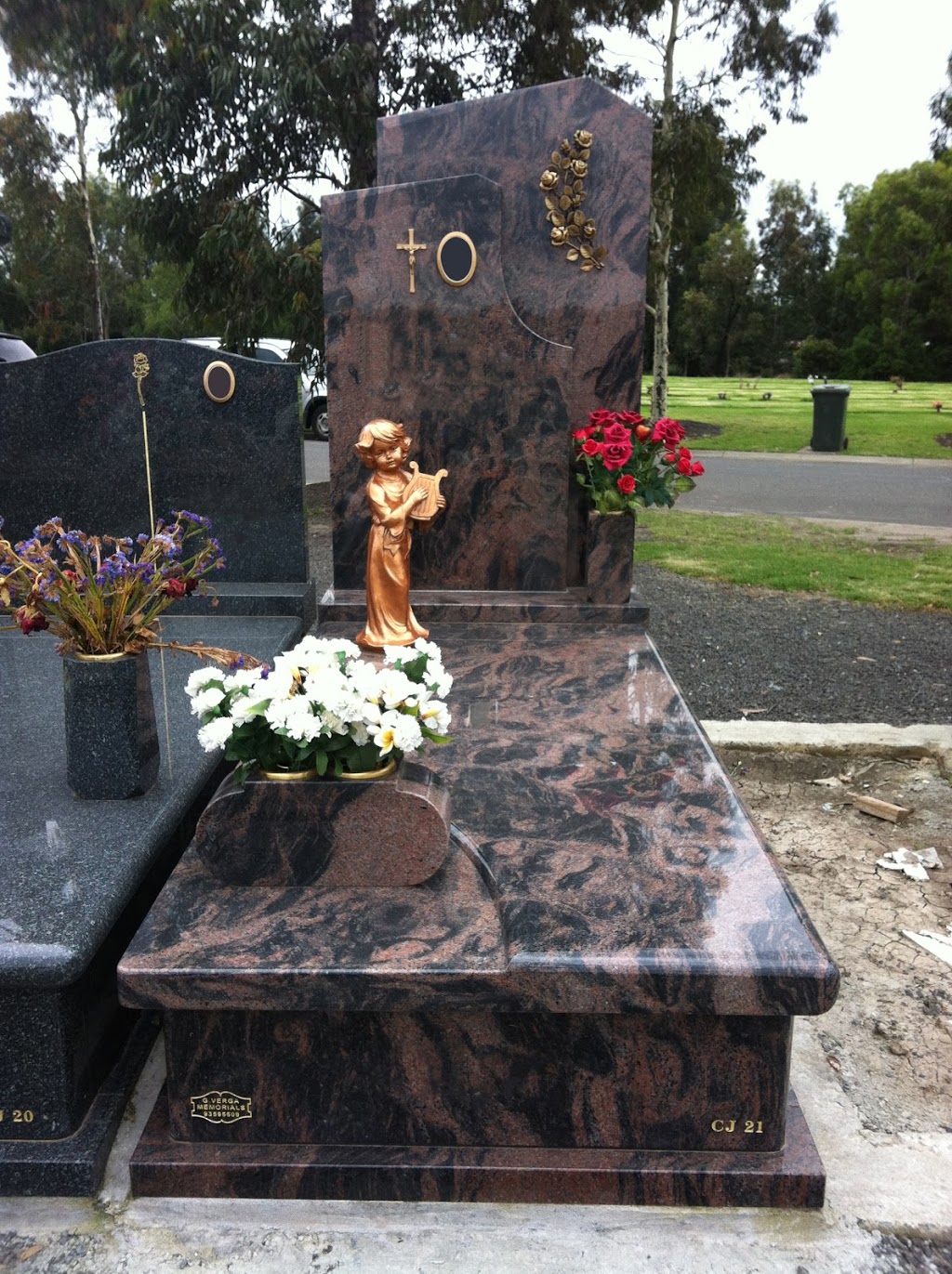 Giovanni Verga Memorials Pty Ltd | painter | 85-87 Trawalla Ave, Thomastown VIC 3074, Australia | 0393595509 OR +61 3 9359 5509