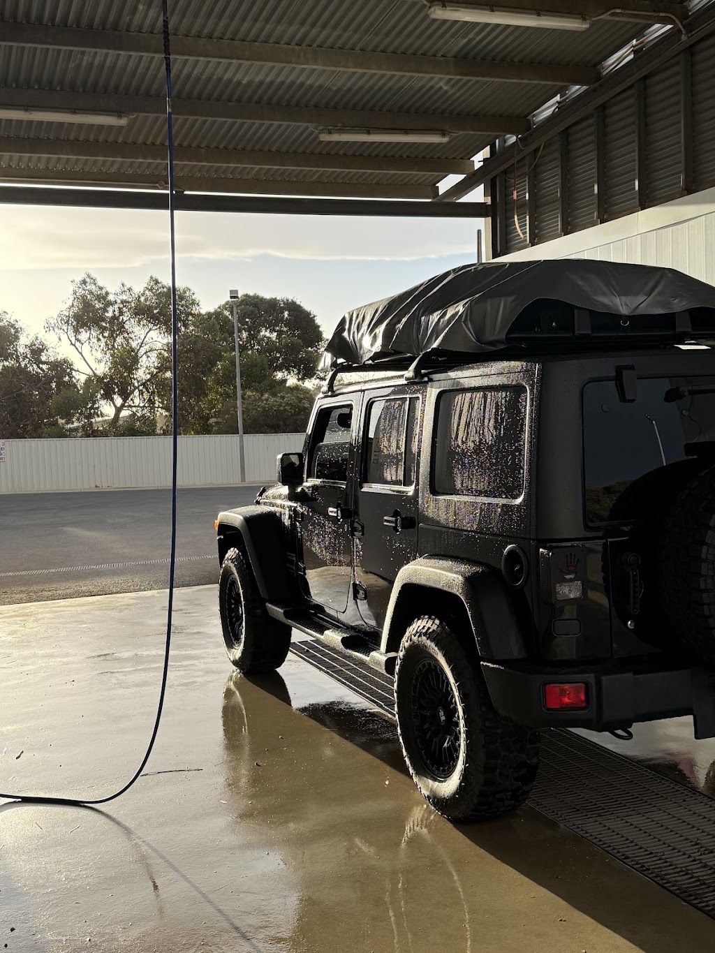 Ceduna Car & Truck Wash & DIY Dog Wash | 14 Kuhlmann St, Ceduna SA 5690, Australia | Phone: 0428 265 095