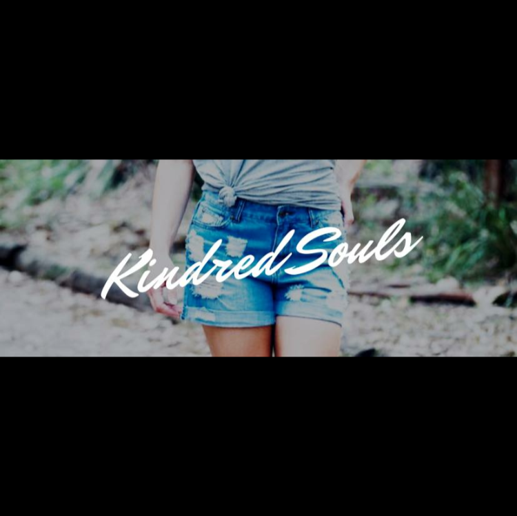 Kindred Souls | clothing store | 6/10 Waratah Rd, Engadine NSW 2233, Australia