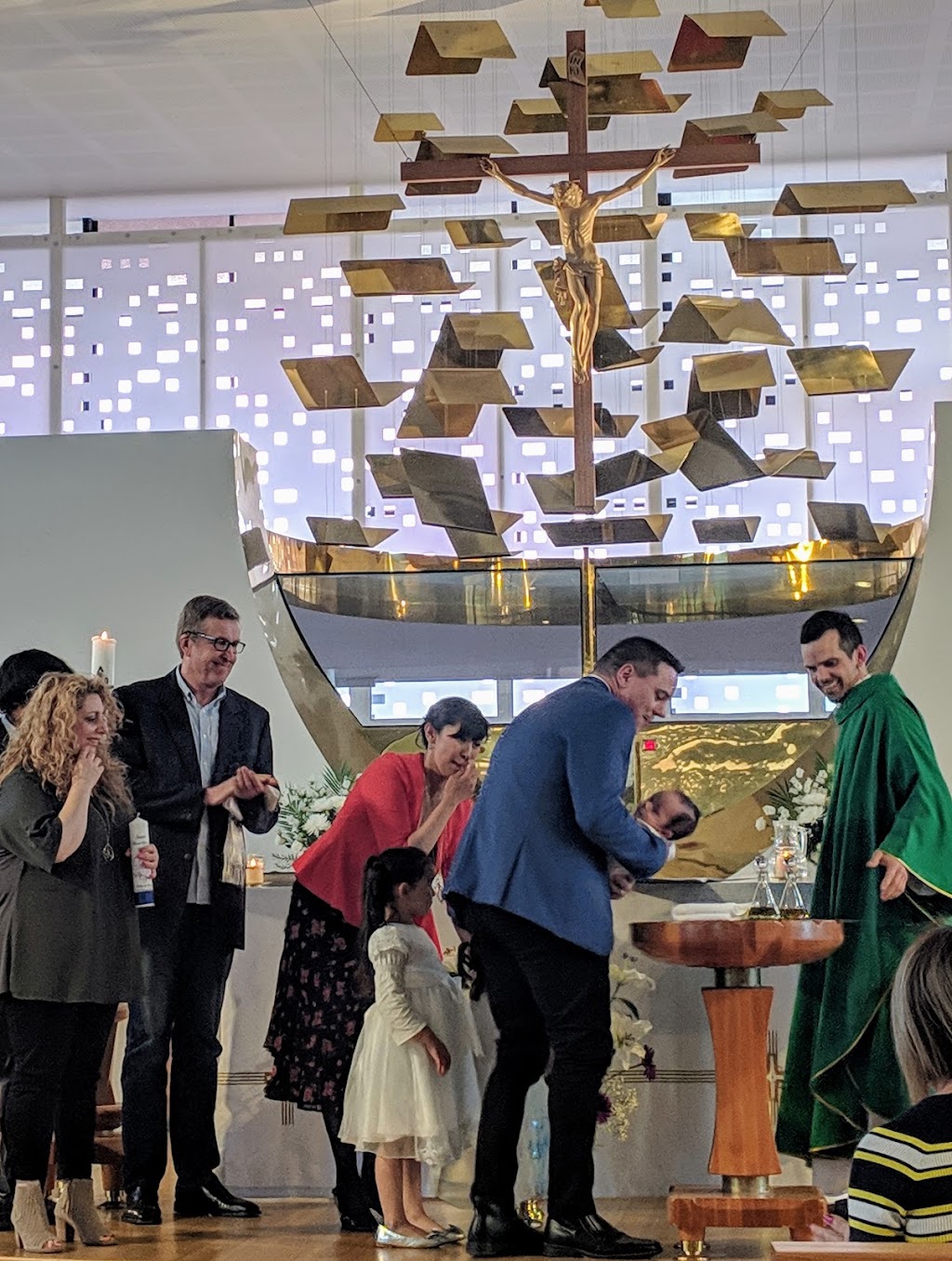 St Benedicts Parish Community | 283 Warrigal Rd, Burwood VIC 3125, Australia | Phone: (03) 9808 2492