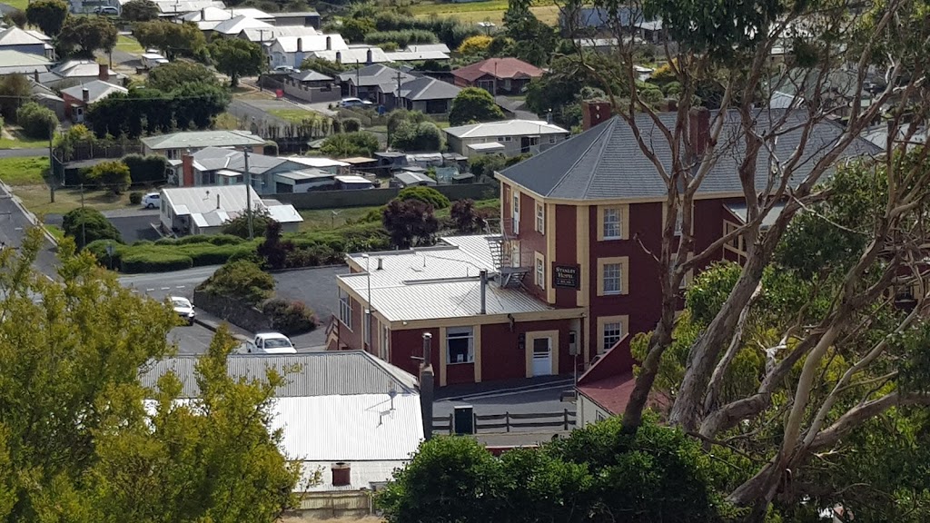 Hanlon House | 6 Marshall St, Stanley TAS 7331, Australia | Phone: 0414 933 077