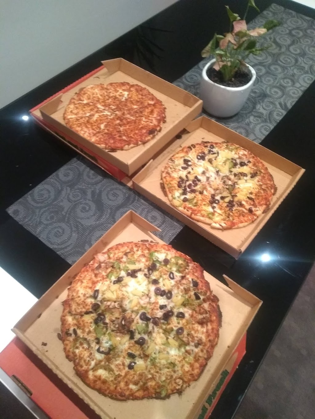 Snappys Pizza and Kebab | 3/439 Grand Blvd, Craigieburn VIC 3064, Australia | Phone: (03) 8384 9102