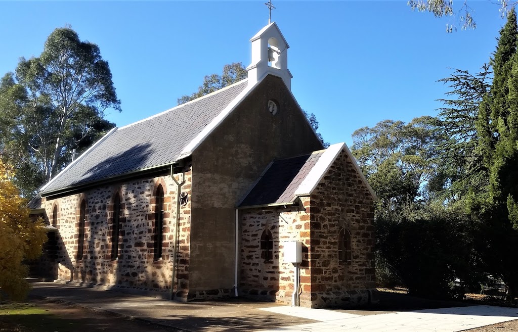 Holy Trinity Anglican Church | church | Barossa Valley Way & Altona Rd, Lyndoch SA 5351, Australia | 0885642087 OR +61 8 8564 2087