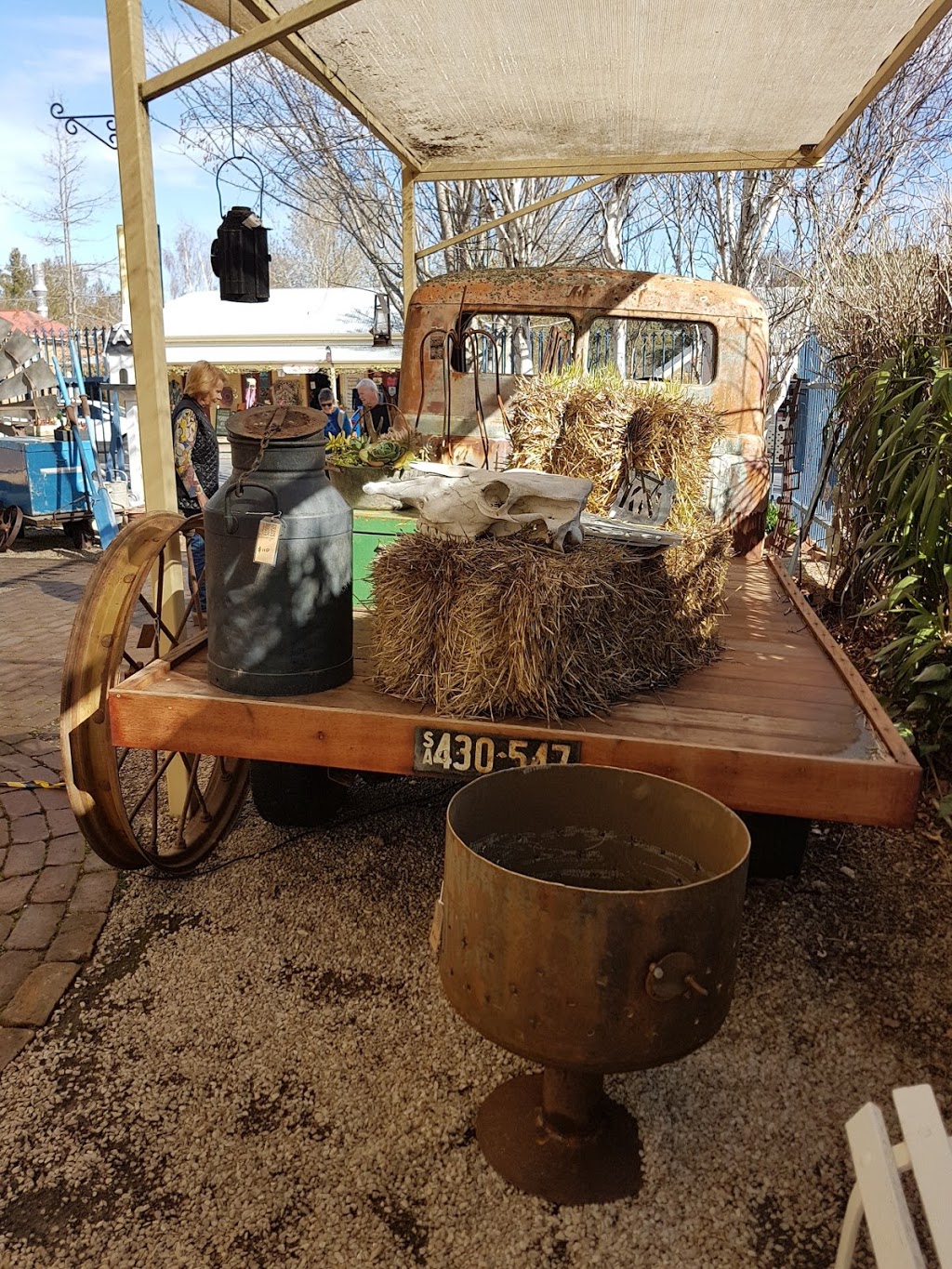 Leathersmith and Bush Gallery | 46 Main St, Hahndorf SA 5245, Australia | Phone: (08) 8388 1095