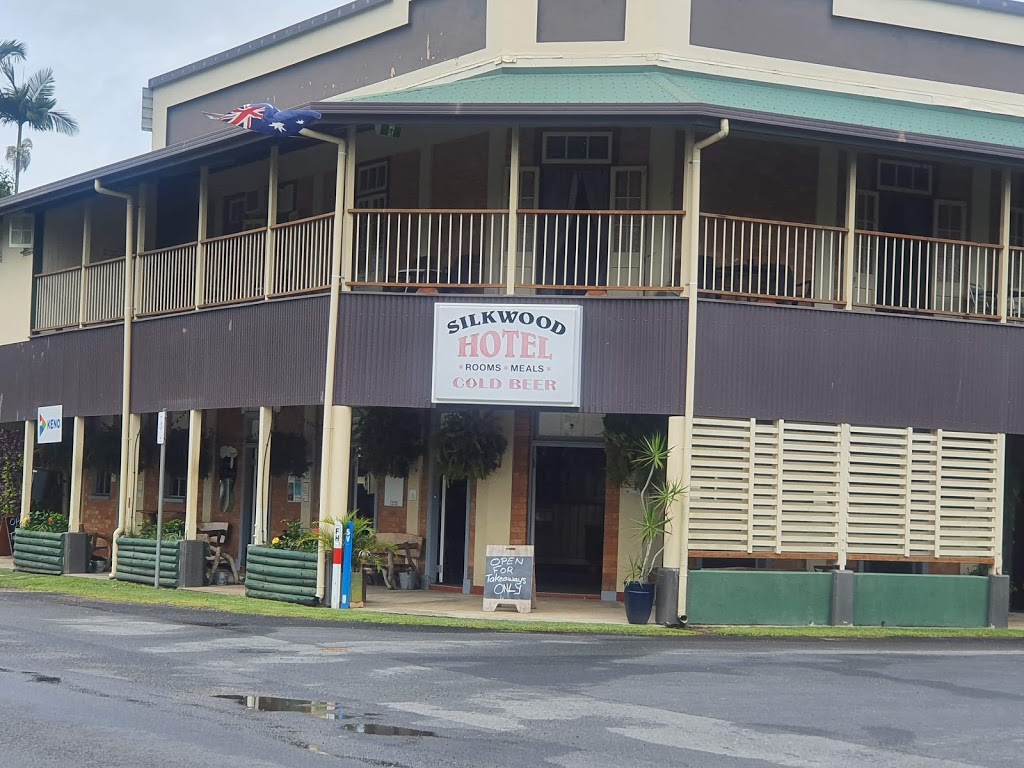 Silkwood Hotel | lodging | 1 Edward St, Silkwood QLD 4856, Australia | 0740652322 OR +61 7 4065 2322