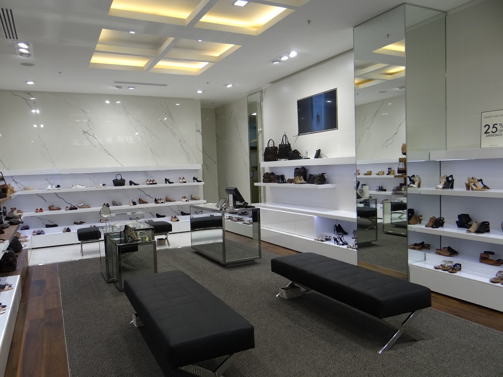 Jo Mercer Chadstone | shoe store | 1341 Dandenong Rd, Chadstone VIC 3148, Australia | 0390864974 OR +61 3 9086 4974