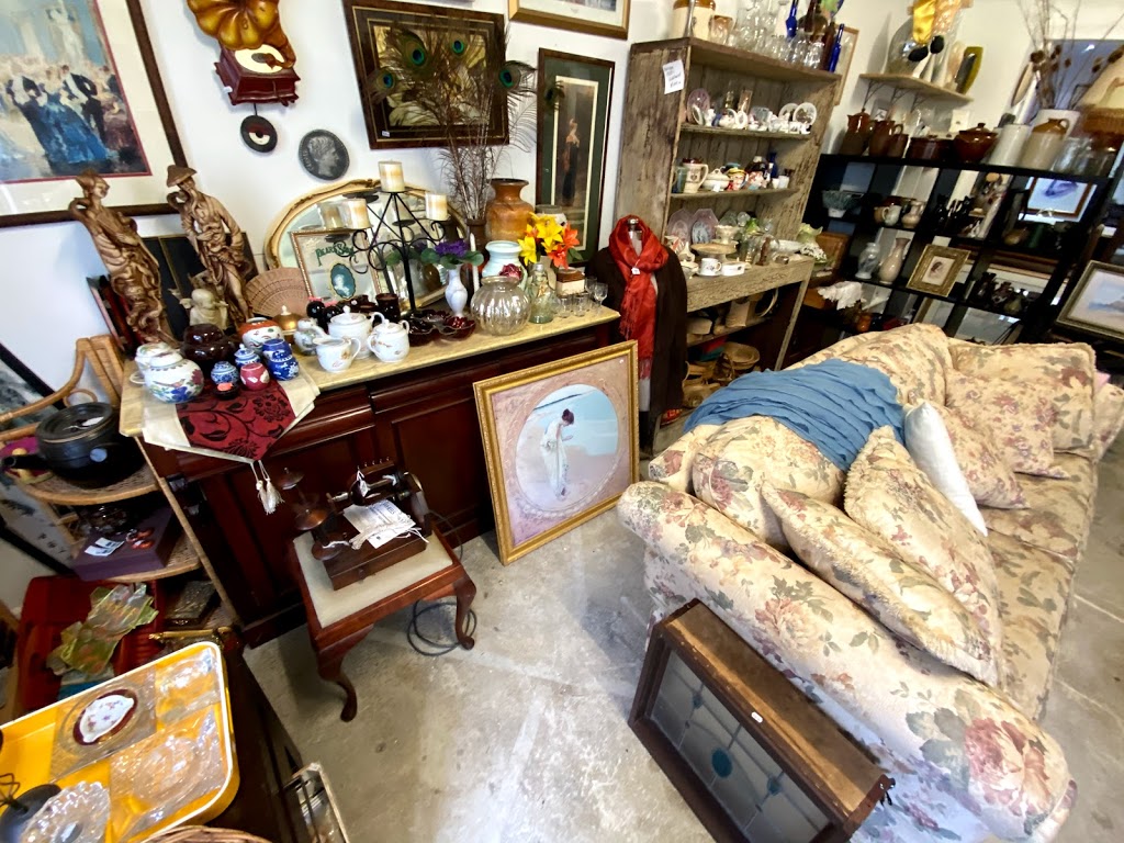 Red Rabbit Trading | home goods store | 3415A Thomas Ave, Warburton VIC 3799, Australia | 0400952705 OR +61 400 952 705