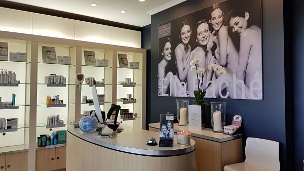 Ella Baché West Lindfield | hair care | 6 Moore Ave, West Lindfield NSW 2070, Australia | 0294163145 OR +61 2 9416 3145
