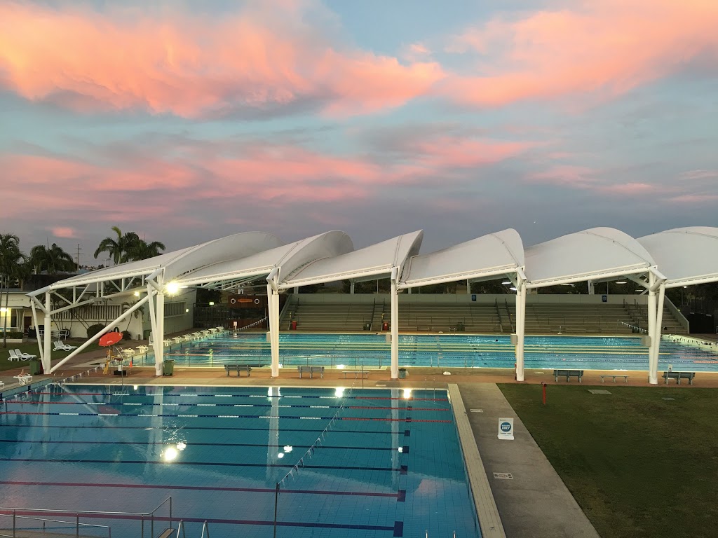 2nd World War Memorial Aquatic Centre (South Side Pool) | amusement park | 2 Graeme Acton Way, Rockhampton QLD 4700, Australia | 0749221981 OR +61 7 4922 1981