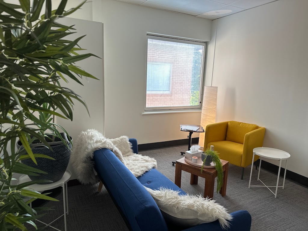 Blossoming Minds Therapy | Suite 11, Level 3/499 Windsor Rd, Baulkham Hills NSW 2153, Australia | Phone: 0412 899 086