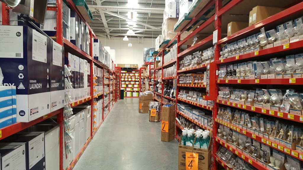 Bunnings Clyde North | hardware store | 46S Hamersley Dr, Clyde North VIC 3978, Australia | 0392939300 OR +61 3 9293 9300