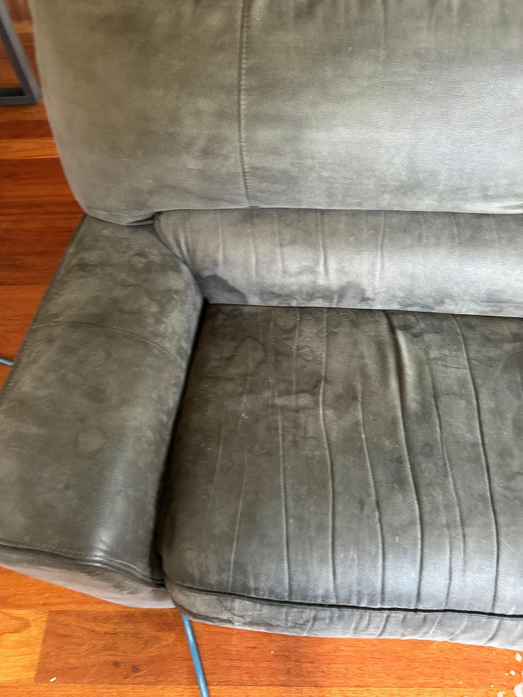 Ozzy Carpet Cleaning | 22 Gibson Way, Maddingley VIC 3340, Australia | Phone: 0406 852 749
