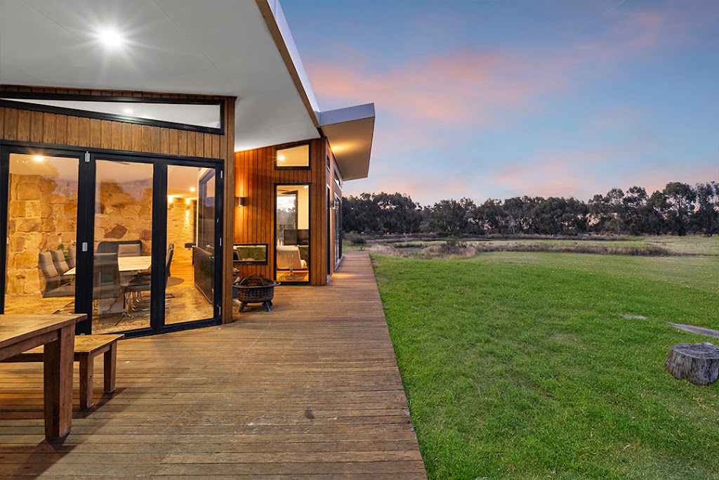 Ballarat Farmstay | 888 Somerville St, Buninyong VIC 3357, Australia | Phone: 0478 930 933