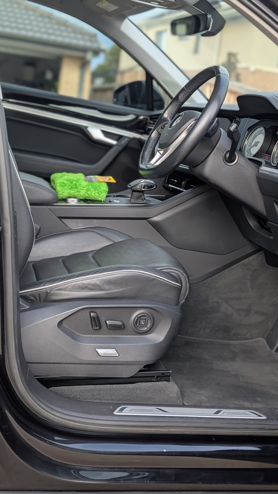 Shineline Detailing | 10 Leo court, Bannockburn VIC 3331, Australia | Phone: 0492 000 280