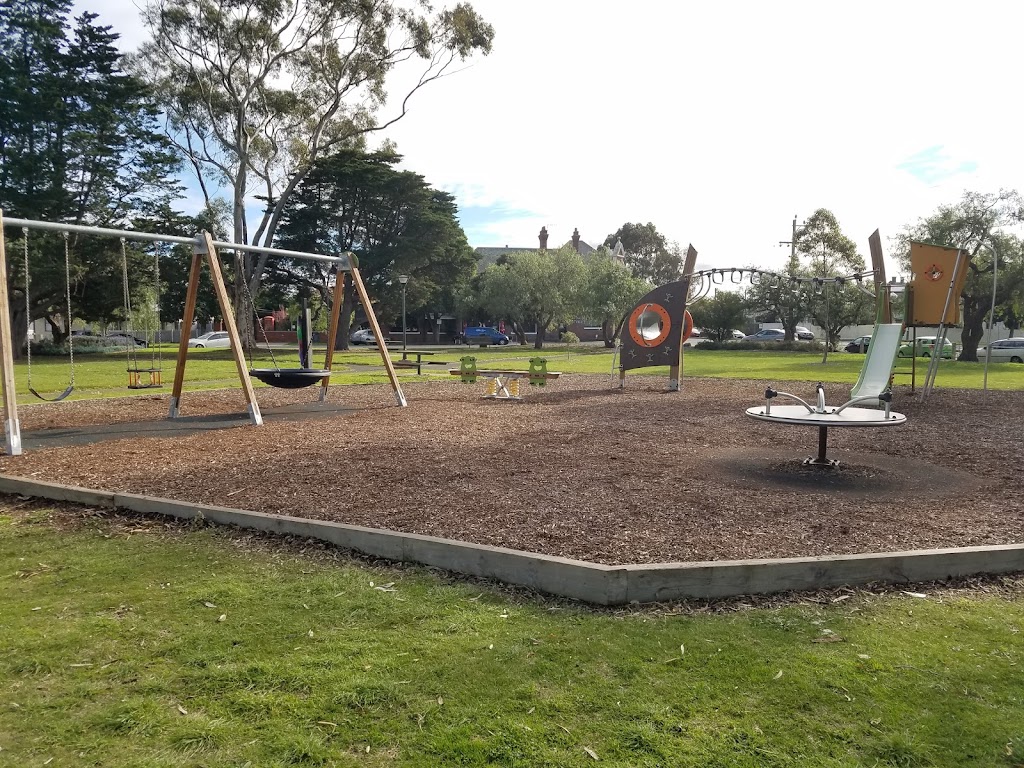 Hopetoun Park Playground | Walls St, Geelong VIC 3220, Australia | Phone: (03) 5272 5272