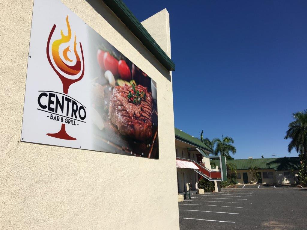 Centro Bar and Restaurant Emerald | 13 Opal St, Emerald QLD 4720, Australia | Phone: (07) 4982 3388