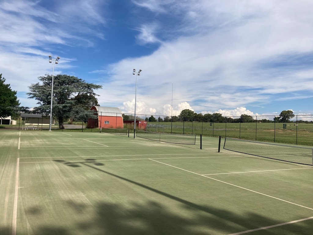 Murrumbateman Tennis Club | 19 East St, Murrumbateman NSW 2582, Australia | Phone: 0414 597 446