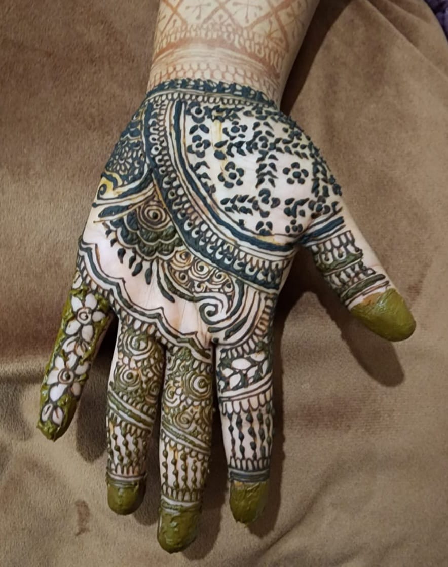 Miss Henna By Krishla | 10 Mayfly Ave, Marsden Park NSW 2765, Australia | Phone: 0423 199 443