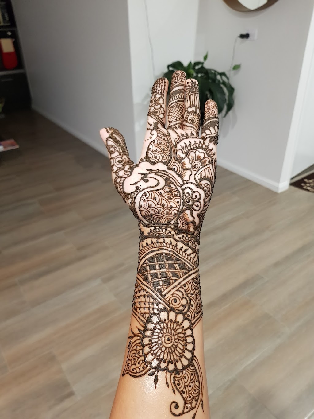 Coastal Henna By AJ | Harmony Bvd, Palmview QLD 4553, Australia | Phone: 0469 736 058