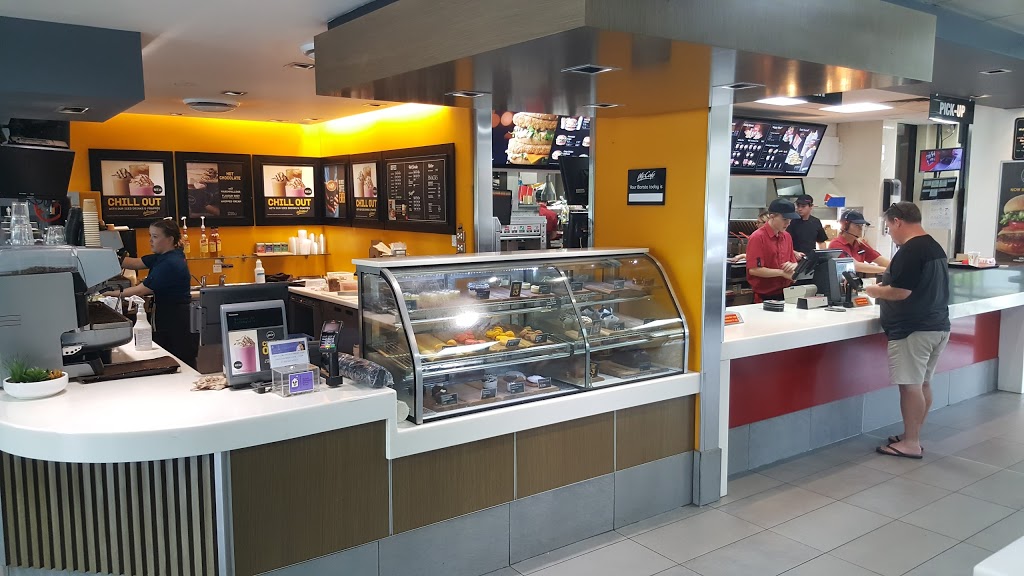 McDonalds Erina | meal takeaway | 2 Terrigal Dr, Erina NSW 2250, Australia | 0243651577 OR +61 2 4365 1577