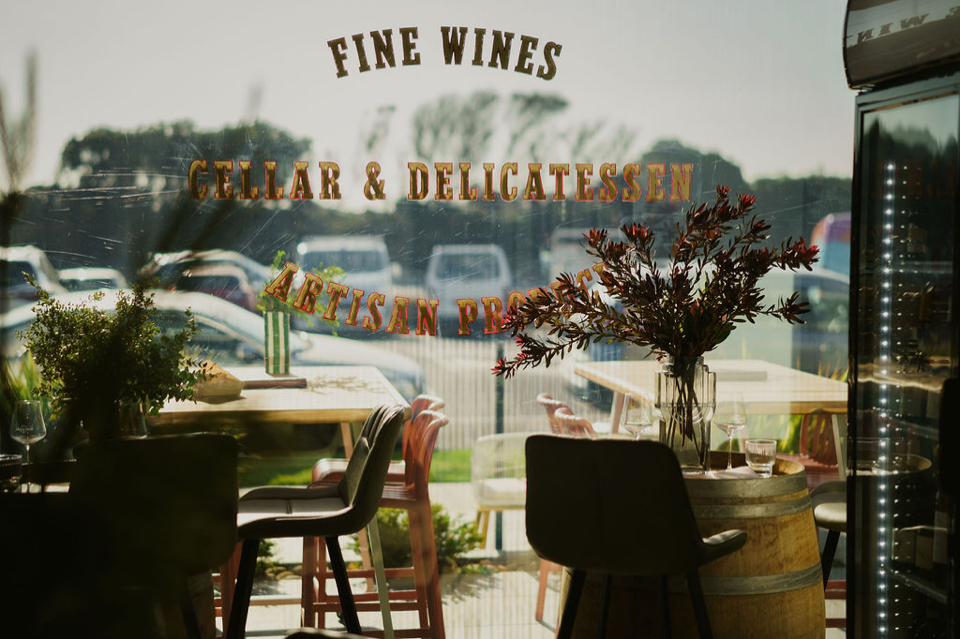 winespeake cellar + deli anglesea | 141 Great Ocean Rd, Anglesea VIC 3230, Australia | Phone: 0480 717 874